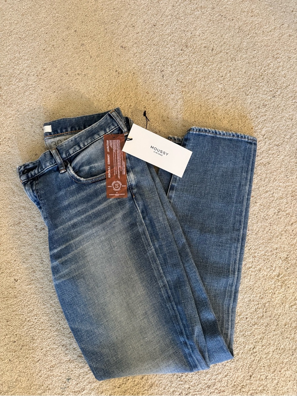 Moussy Light-Mid Wash Skinny Jeans 30